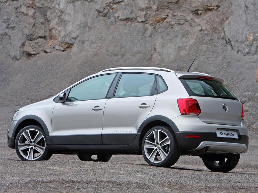  Volkswagen CrossPolo 2010 года  (UK) (фото 5 из 14)